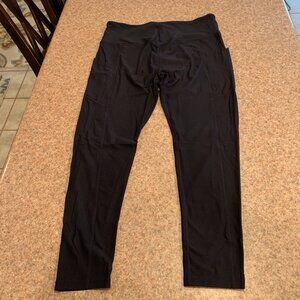 Eluminary Sz 2 (fits 10 -12) Black work out pants/leggings w/pockets NWT